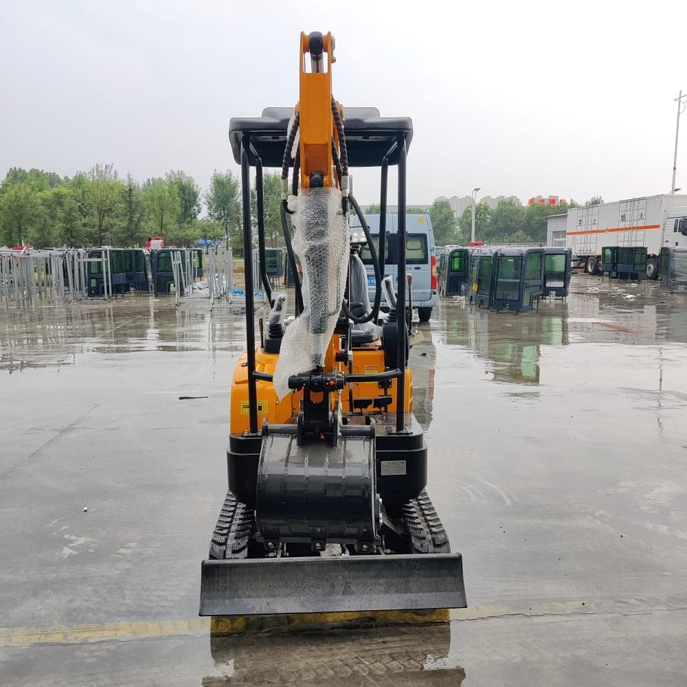 Typhon Terror XVIII 4000 lb Mini Excavator — image 2