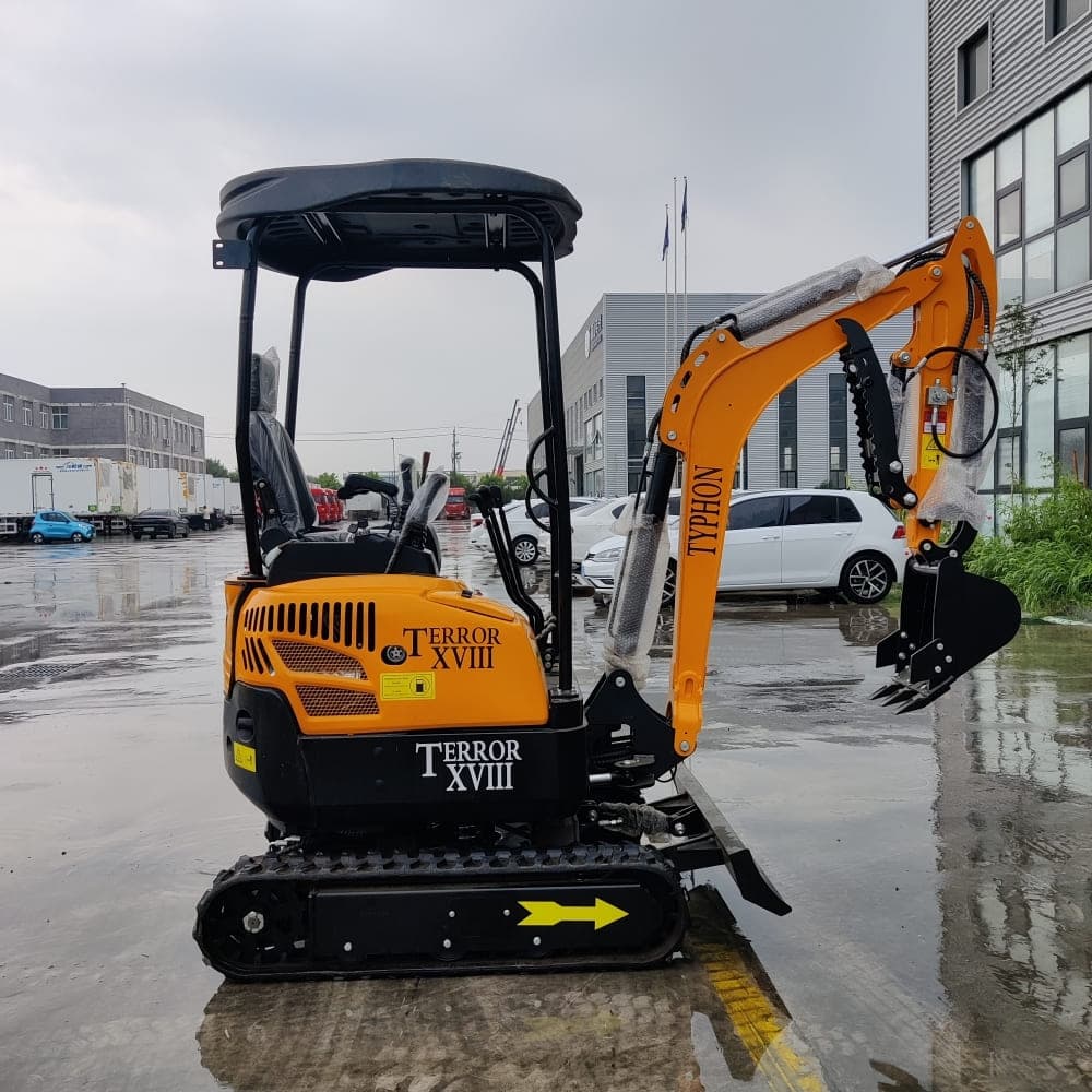 Typhon Terror XVIII 4000 lb Mini Excavator — image 3